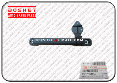 Front Panel Assist Grip Isuzu Body Parts 11719989393  1-71998939-3 For ISUZU CXZ81 10PE1